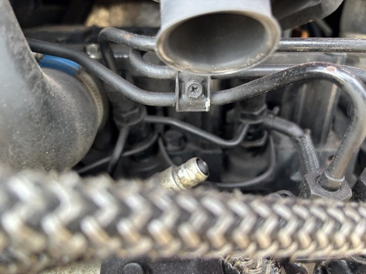 takeuchi-tb216-image-47