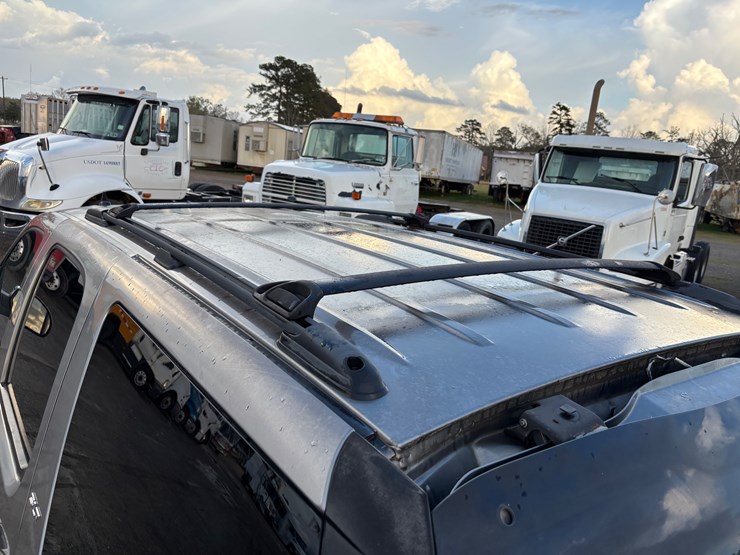 2009-gmc-yukon-image-11