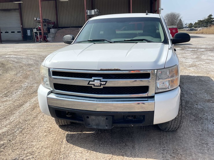 2007-chevrolet-k1500-image-2