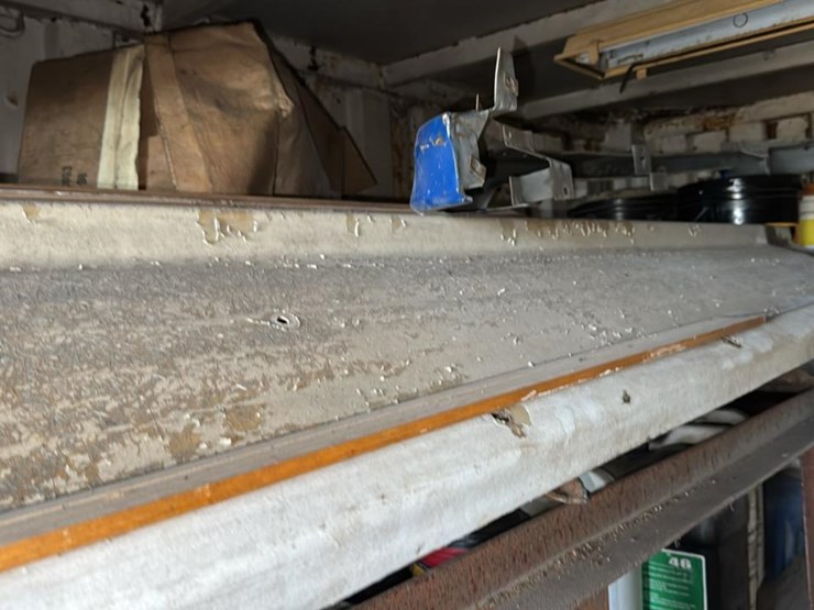 #258-•-parts-room-image-12