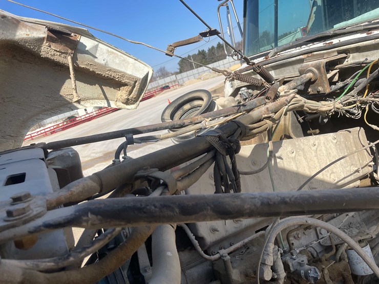 1987-ford-ltl9000-image-106