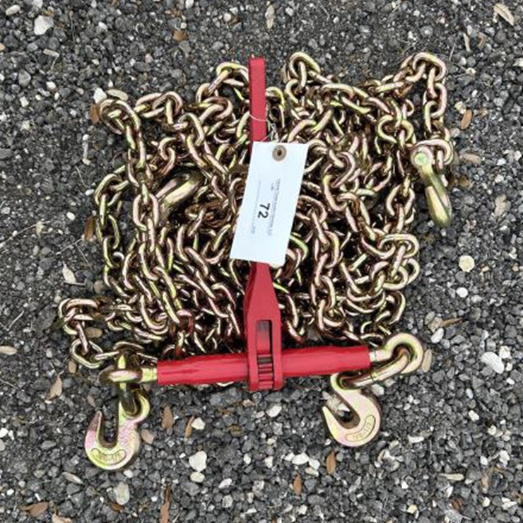 #72 • (2) 3/8" 20' Chains & (1) 9,200 lb Boomer