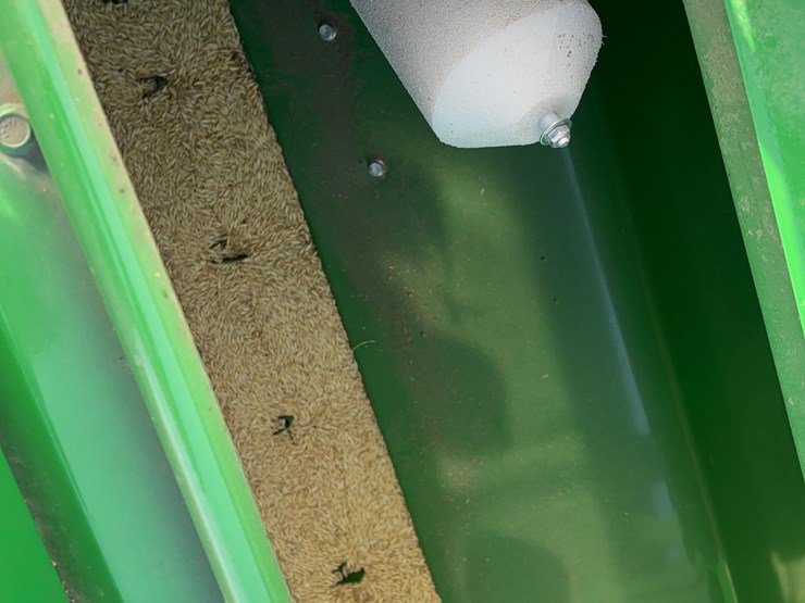 2023-john-deere-1590-image-11