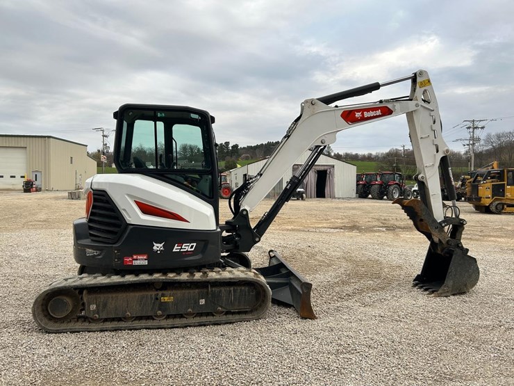 2022-bobcat-e50-image-5