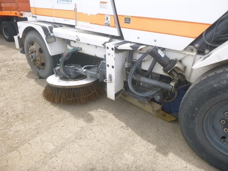 allianz-4000-image-10