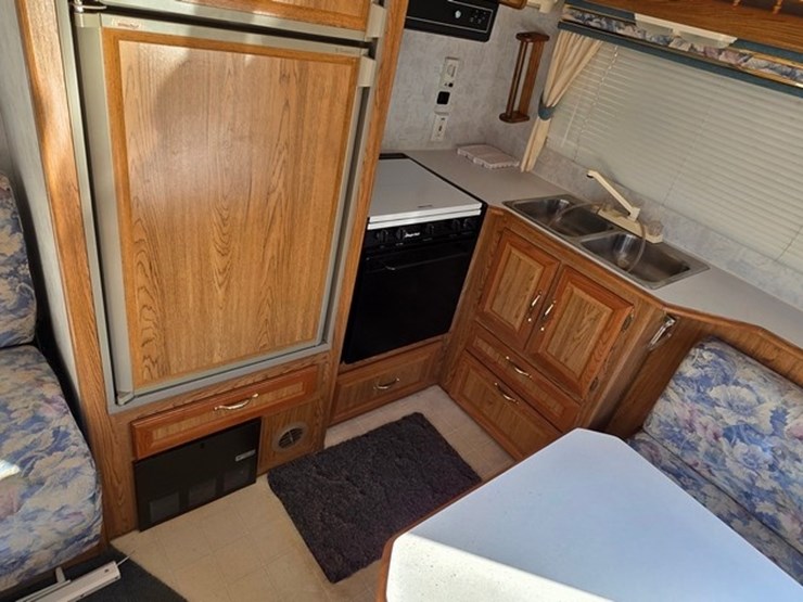 1998-sunline-camper-(title)-image-37