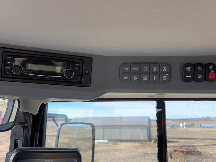 2022-develon-dl220-7-image-13