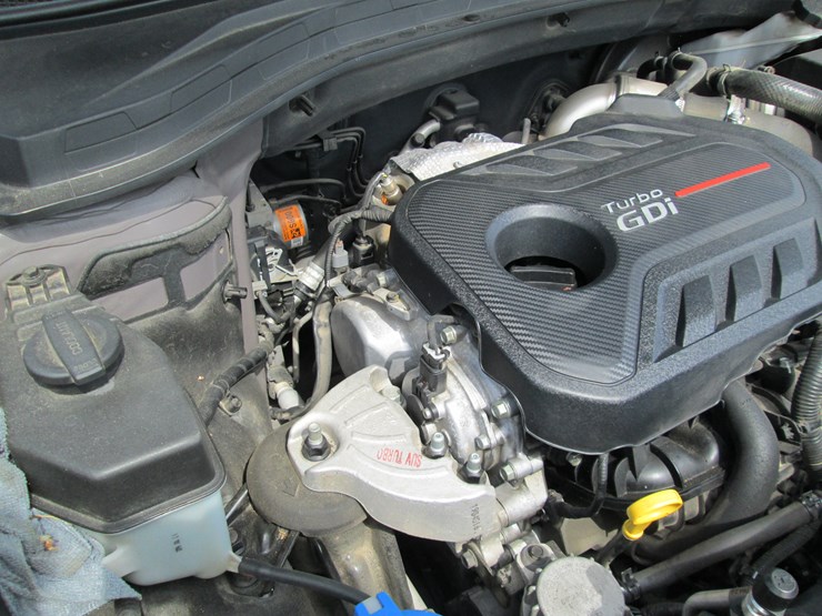 2019-hyundai-santa-fe-image-13