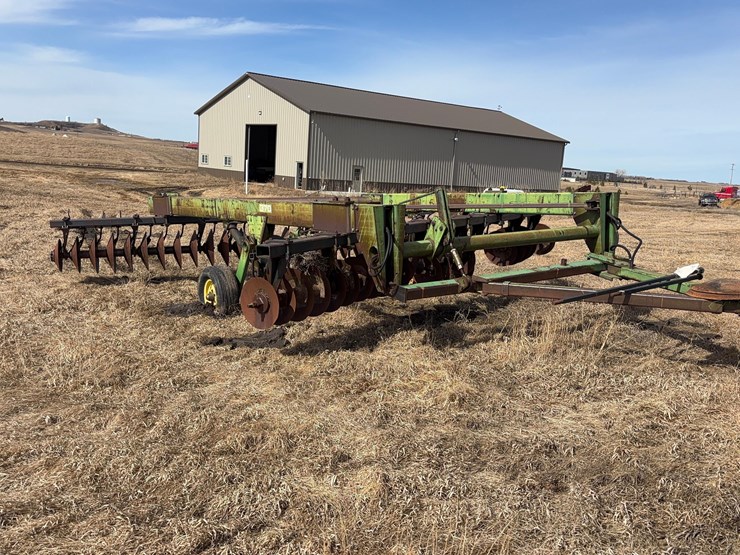 john-deere-370-image-7