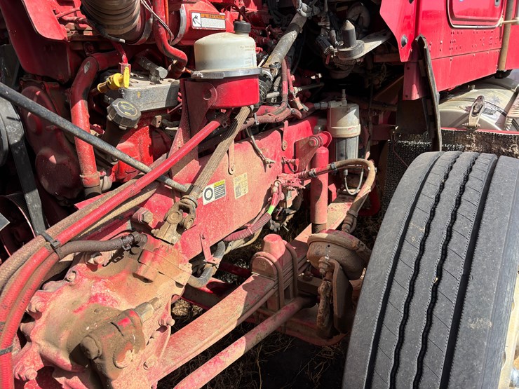 2012-kenworth-semi-truck-image-4