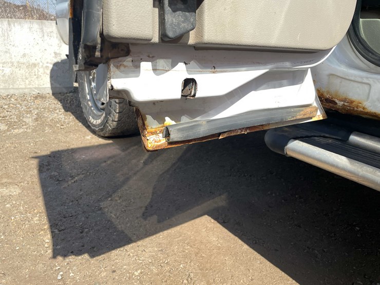 #5672-•-2010-f250-4x4-extended-cab-(has-wi-title)-image-88