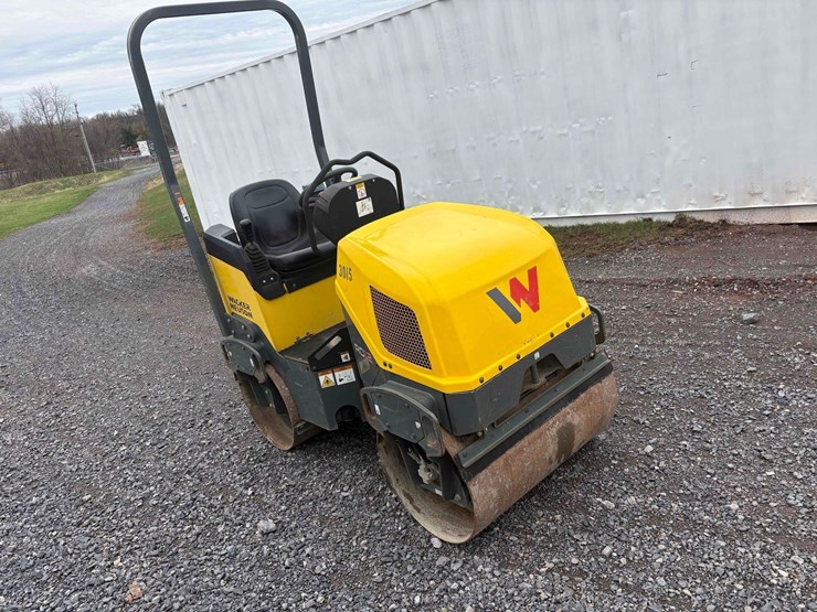wacker-neuson-rd12-roller-image-2