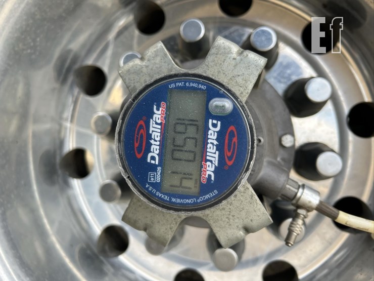 2025-wilson-grain-trailer-image-30