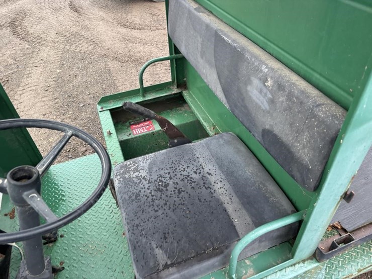 taylor-dunn-b210-image-9