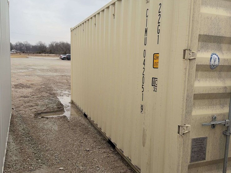 20-foot-shipping-container-image-7