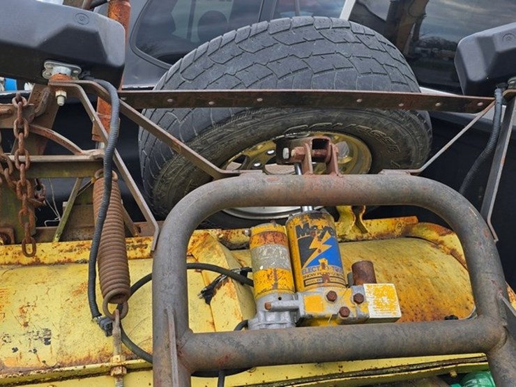 2006-chevrolet-2500-image-11