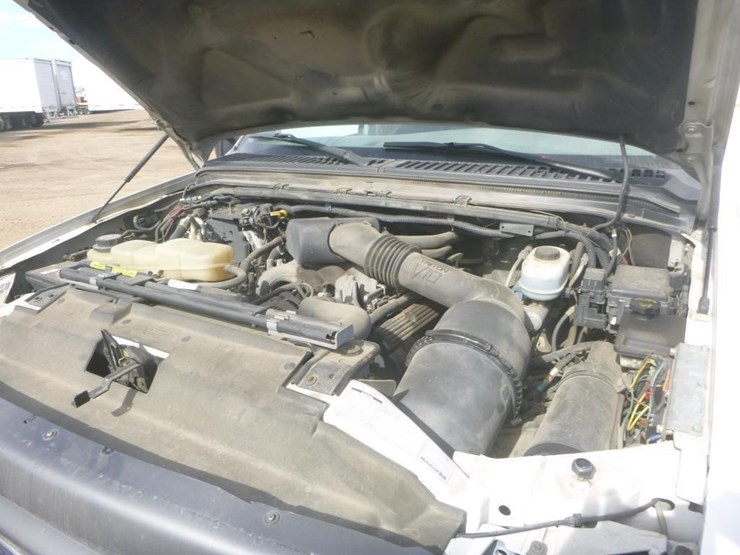 2001-ford-f450-image-24