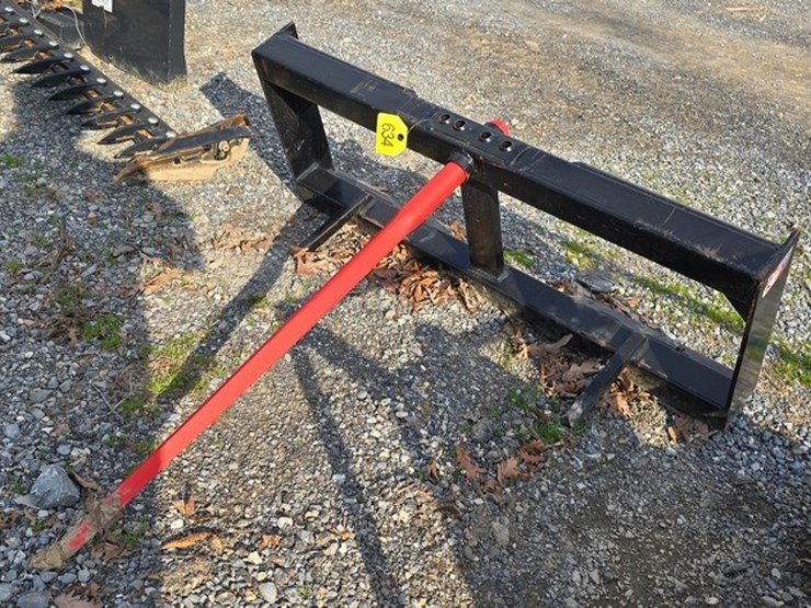 new-kivel-single-skidloader-bale-spear-image-3