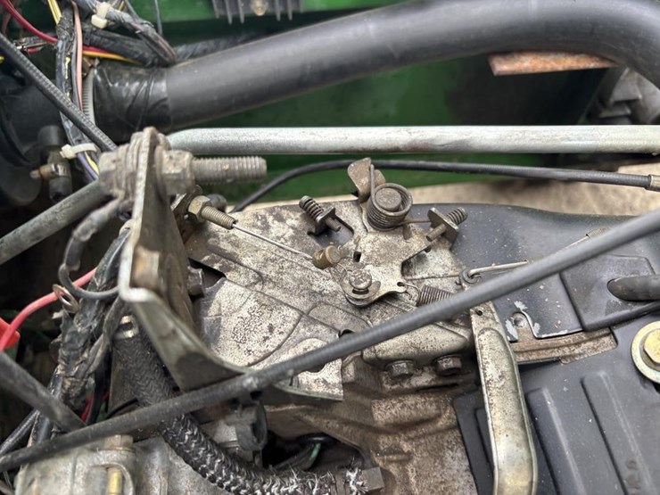 john-deere-gator-image-22