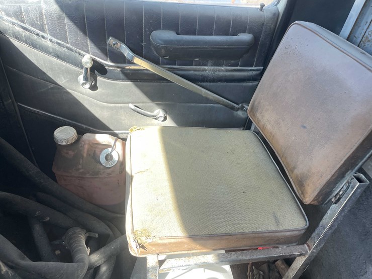 1987-ford-ltl9000-image-67