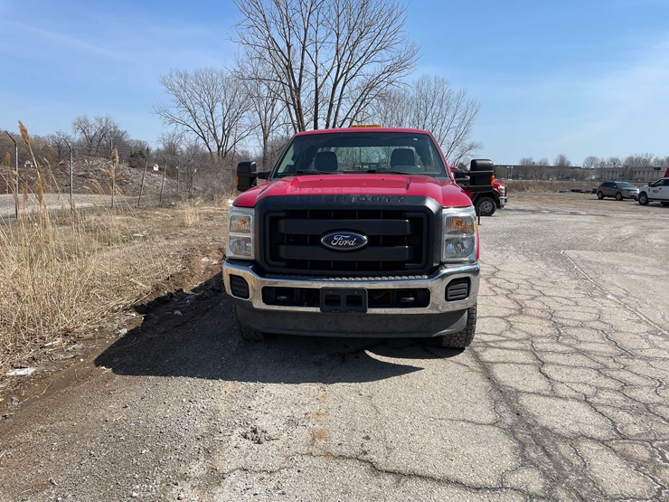 #5678-•-2015-f250-4x4-extended-cab-(has-wi-title)-image-2