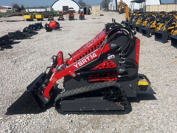 2026-agt-ysrt14-mini-skid-steer-image-8