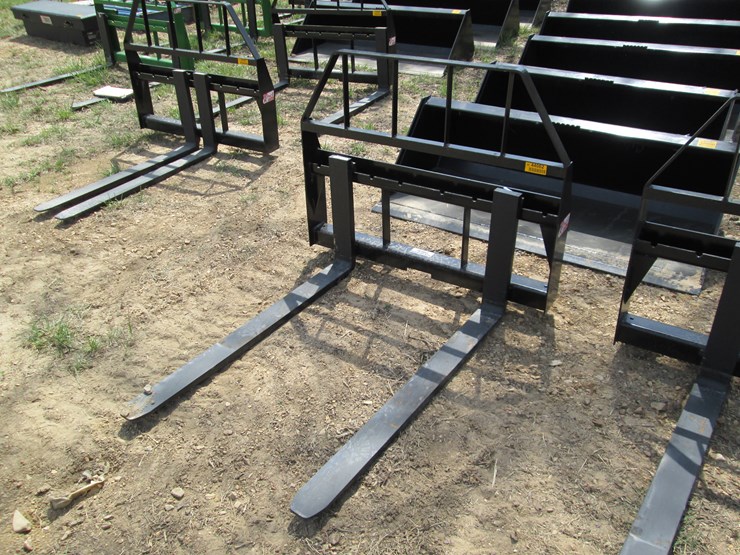 #44062-•-4'-skid-steer-forks-image-1