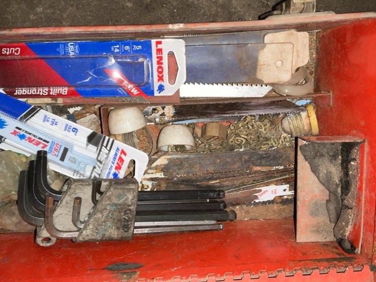 #235-•-hydraulic-pump,-tools,-and-parts-image-12