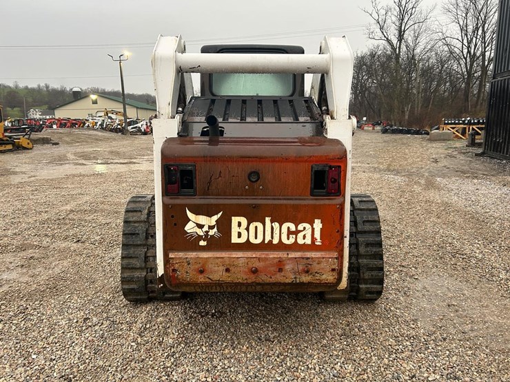bobcat-t320-image-3