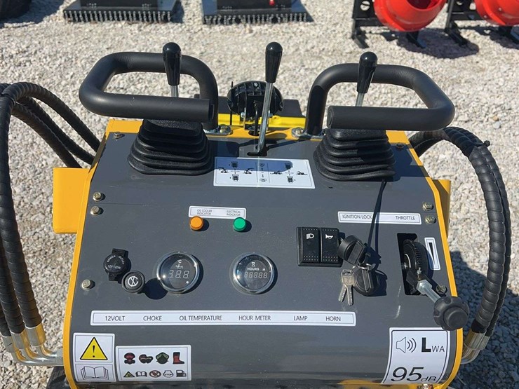 2026-sdlanch-dll60-mini-skid-steer-image-13