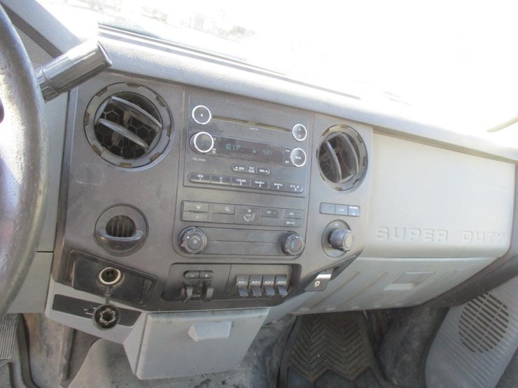 2015-ford-f350-image-9