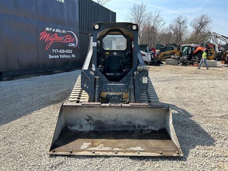 2019-deere-317g-image-7