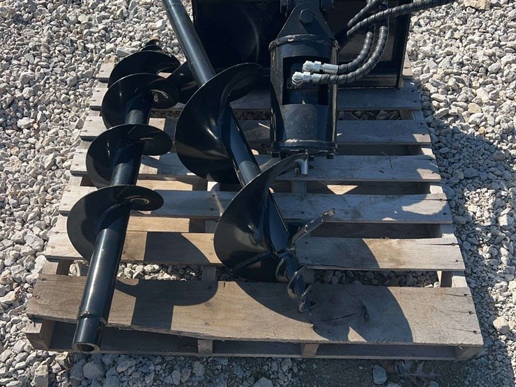 sdlanch-mini-skid-steer-hydraulic-auger-image-1