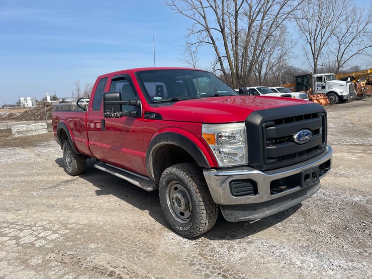 #5677-•-2011-f250-4x4-extended-cab-(has-wi-title)-image-3