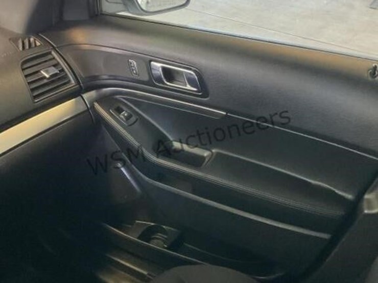 2017-ford-explorer-image-20