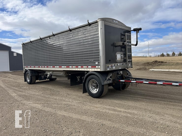 2025-wilson-grain-trailer-image-3