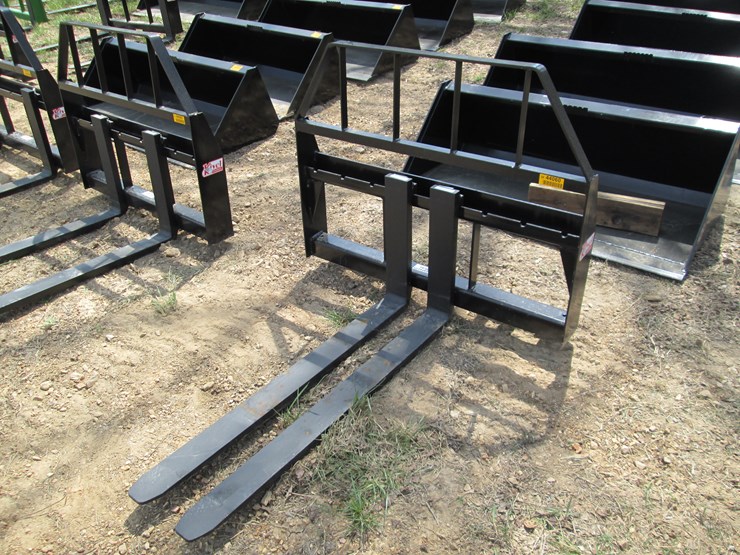 #44060-•-4'-skid-steer-forks-image-1