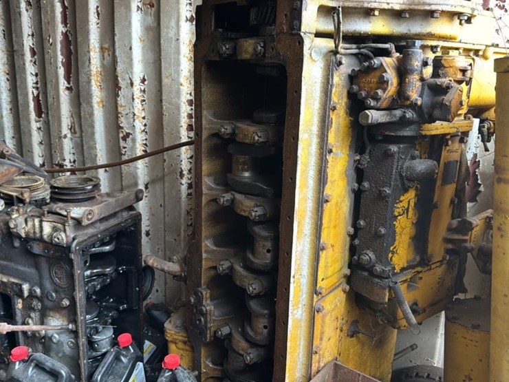 #258-•-parts-room-image-3