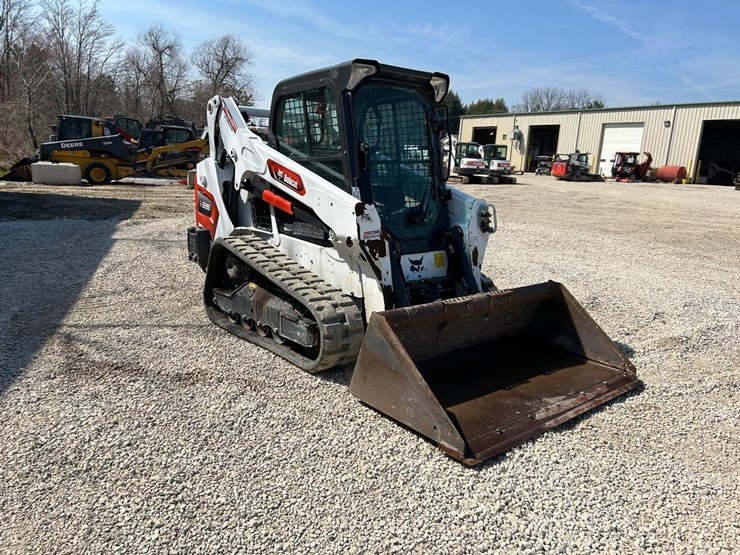 2023-bobcat-t595-image-6