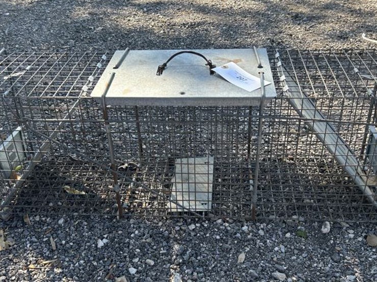 #207-•-medium-animal-trap-image-1
