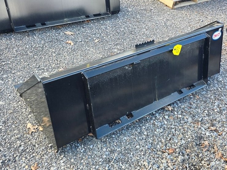 new-swict-66"-skidloader-bucket-image-1