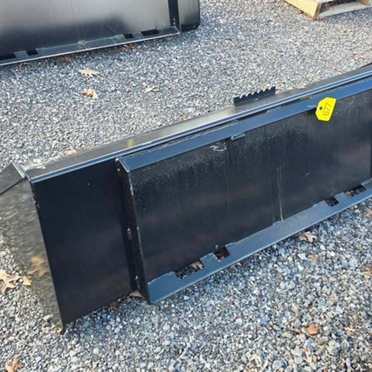 New Swict 66" Skidloader Bucket