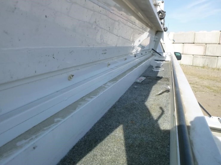 2017-chevrolet-2500-image-20