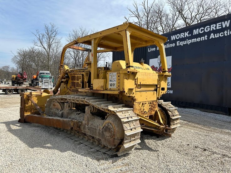 caterpillar-d7f-image-2