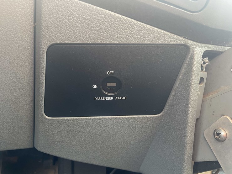 #5677-•-2011-f250-4x4-extended-cab-(has-wi-title)-image-73