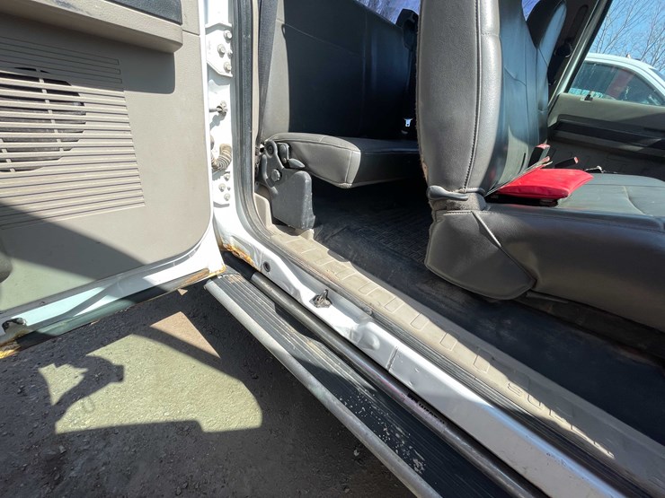 #5672-•-2010-f250-4x4-extended-cab-(has-wi-title)-image-80