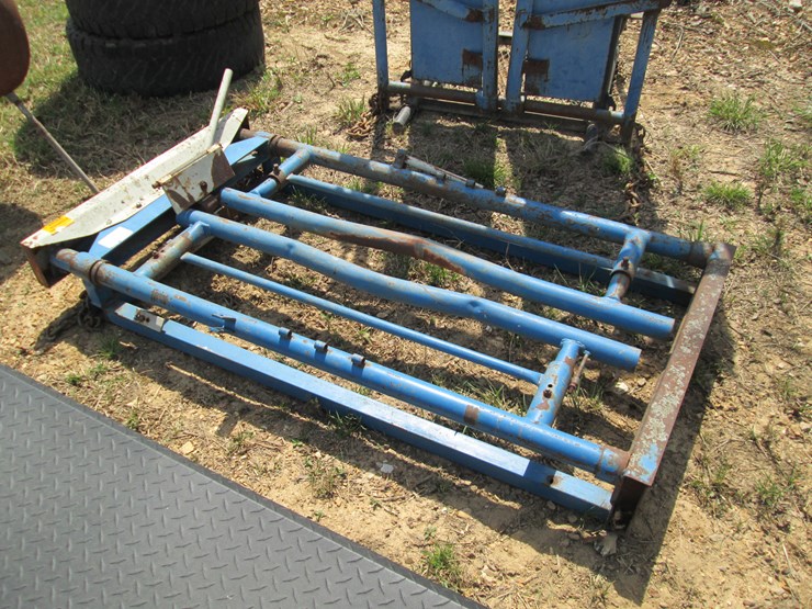 #44066-•-kwik-way-head-gate-image-1