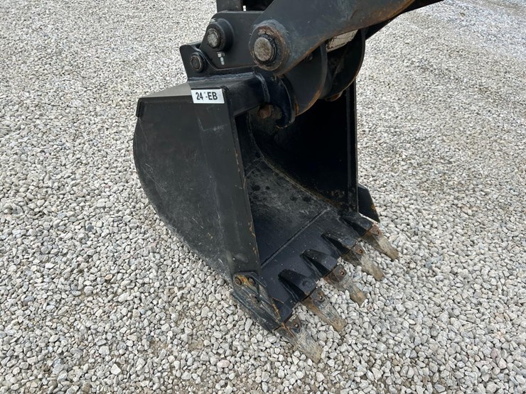 2022-bobcat-e50-image-8