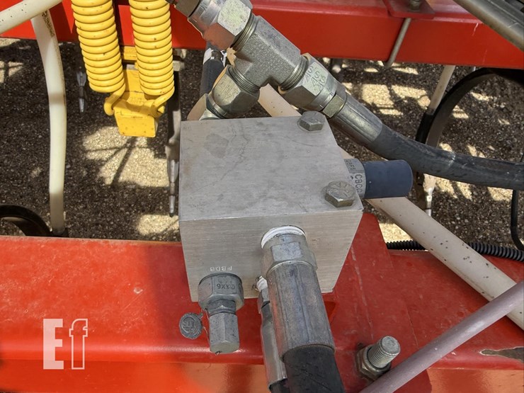 2007-bourgault-5710-image-25