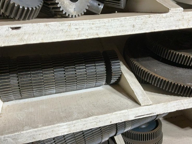 #232-•-shelf-and-contents-image-13